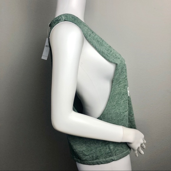 Tank Top Heather Green Sleeveless Workout Shirt - Picture 2 of 4